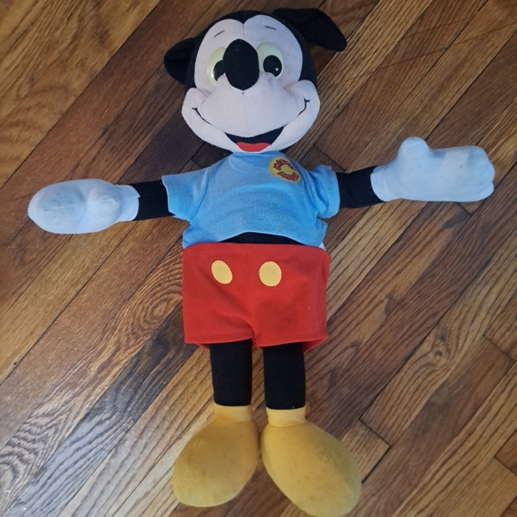 Vintage 1988 Playskool Talking Mickey Mouse Plush Toy - Picture 1 of 4